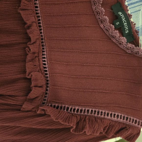 Oliva Ceous Maroon Like Gauze Blouse Size S - Picture 4 of 5